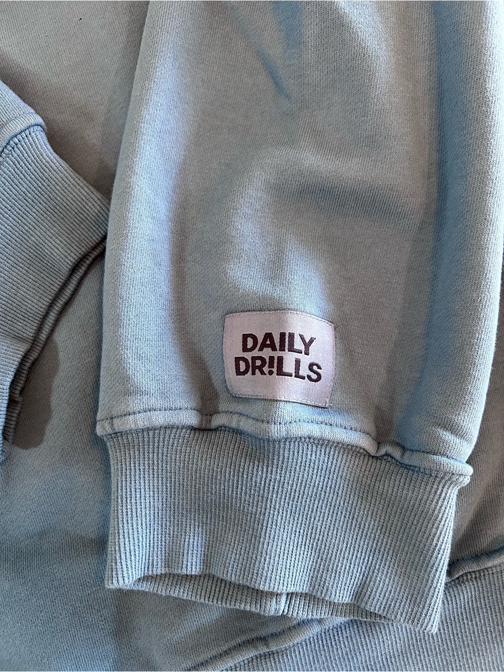 Daily Drills Oversized Daily Crew - Cabana + Navy with Tonal Patch Size M/L NWOT - Picture 8 of 12